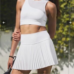 ALO Yoga Grand Slam Tennis Skirt - White